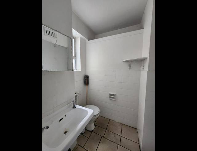 1 BEDROOM PROPERTY TO RENT IN NORTH BEACH